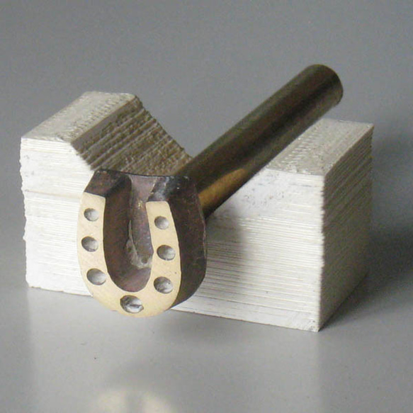 蹄鉄焼印60Ｗ電気ごて仕様、電気ごてなしタイプ 1枚目の画像