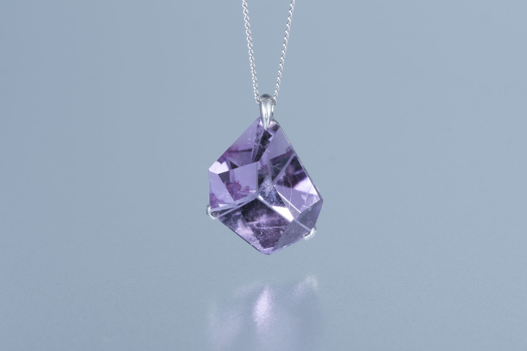 アメシストのかけらネックレス JE01528