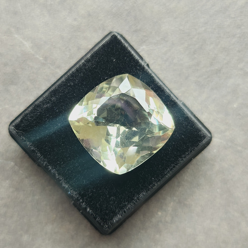 一点物】特大✨ グリーンアメジスト ルース スクエア ✩.*˚天然石  