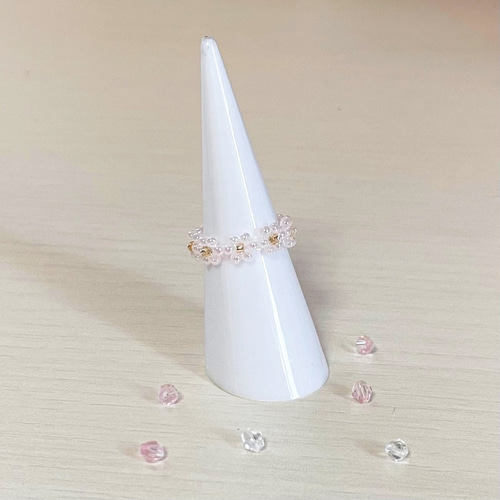 No.40【ビーズリング2点セット】✧パールピンクとゴールドのお花
