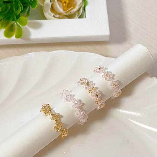 No.40【ビーズリング2点セット】✧パールピンクとゴールドのお花