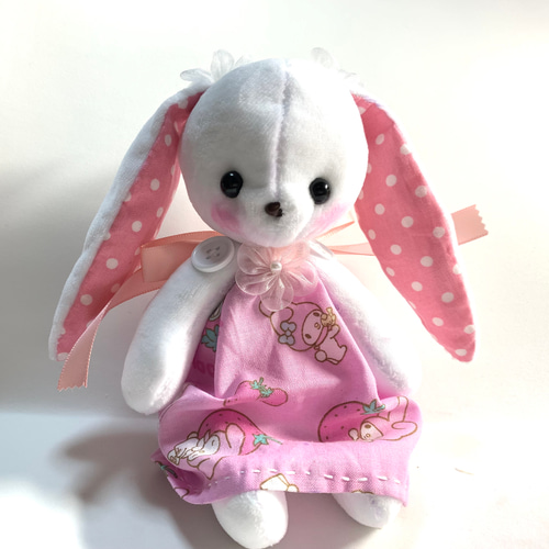 ❤️在庫処分SALE❤️☆お花リボンの垂れ耳うさぎちゃん ❤️在庫処分SALE❤️☆お花リボンの垂れ耳うさぎちゃん