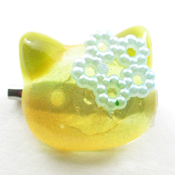 陽気な猫だって、時々はクォーツな時もあるんだと、ミャーオと言いたい♪<カブトピンブローチ>SB1070 3枚目の画像