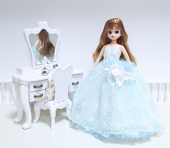 リカちゃん＊キャッスル製ドレス　水色 Amazon.co.jp: タカラトミー リカちゃん ドレス LW-22 ファンタジー