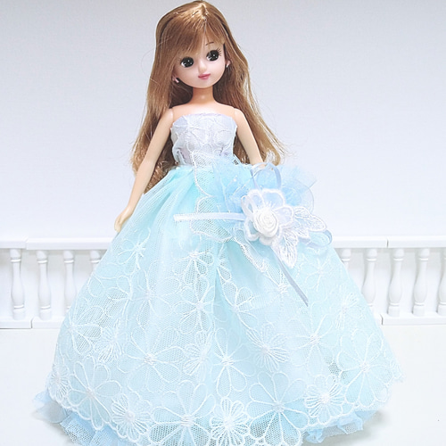一点物♥リカちゃん服✿✿✿軽やかな水色ドレスdeルンルンルン