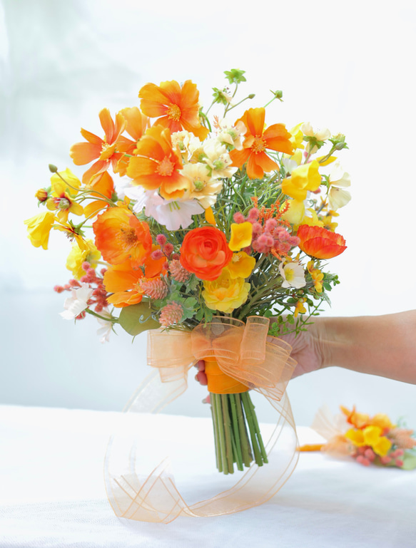オレンジ コスモスブーケ ウェディングブーケ ブートニアセット ブーケ  