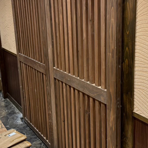 まとめ買いお値引き有り 居酒屋 間仕切り 引き戸 建具 ドア 棚