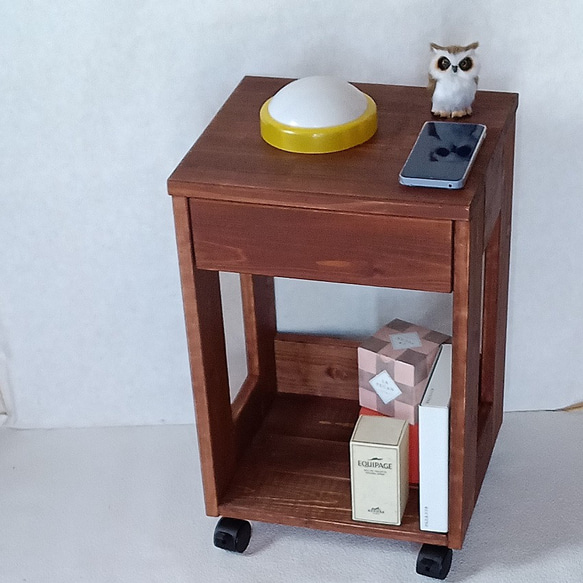 初春セール！ 超特価￥6980を￥5980 キャスター付きナイト