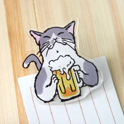 アクリルでかクリップ　猫がビールで乾杯 1枚目の画像