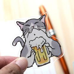 アクリルでかクリップ　猫がビールで乾杯 2枚目の画像