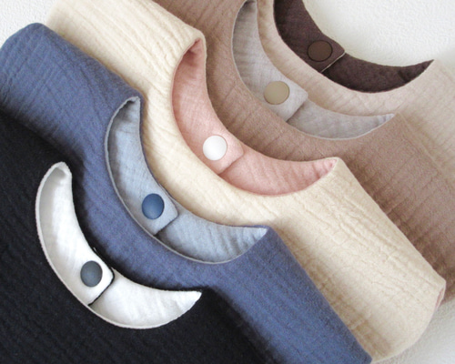 えりー　オーダーページ　もくもく＊スタイ　よだれかけ 色が選べる♪〔 バイカラー 〕10色展開 スタイ もくもく つけ襟 360