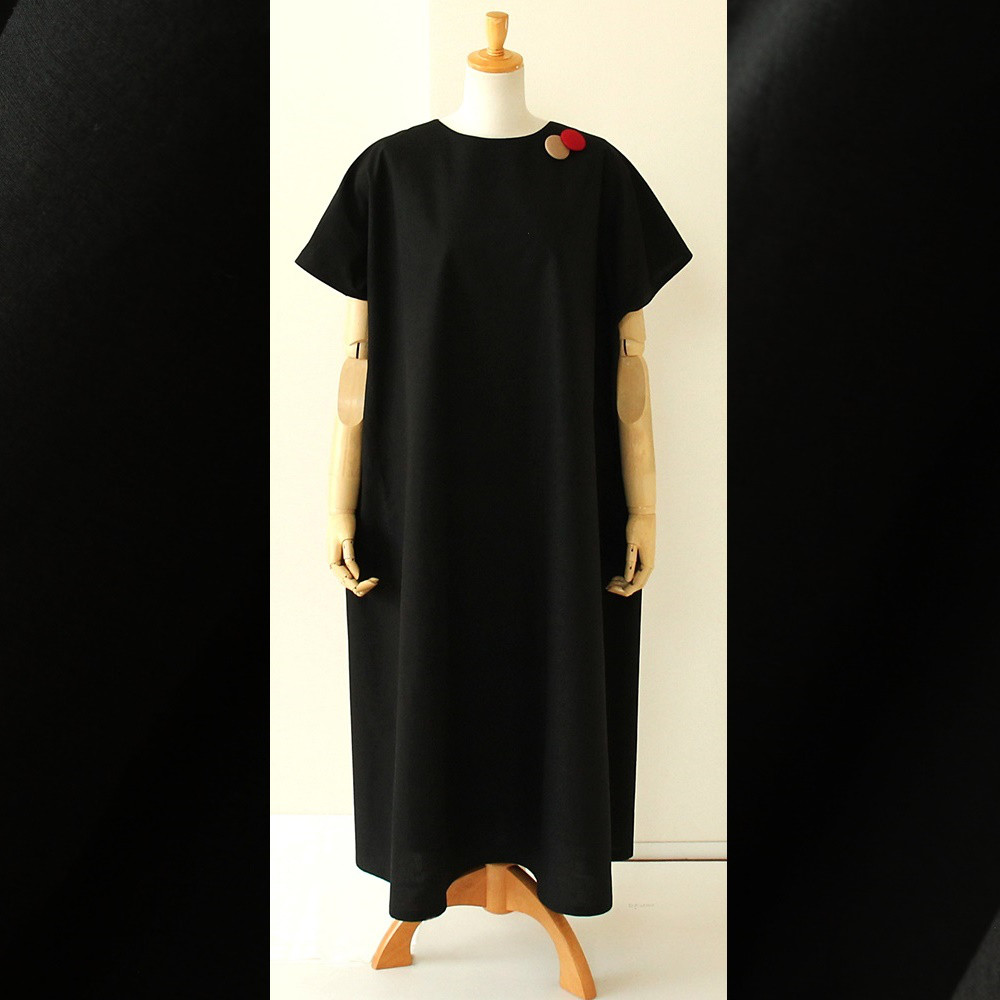 c_o_c_o_r_o　ワンピース　シンプルできれいめシルエット　麻マキシ丈Ａ