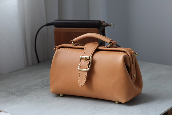 12色展開！大人気！横型がま口バッグ 手作りのレザーショルダーバッグレディース 総手縫い 18枚目の画像