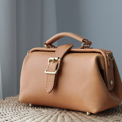 12色展開！大人気！横型がま口バッグ 手作りのレザーショルダーバッグレディース 総手縫い 3枚目の画像