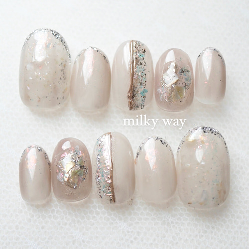 No.31 グレージュ×オーロラシェルネイル オーダーネイルチップ 成人式  