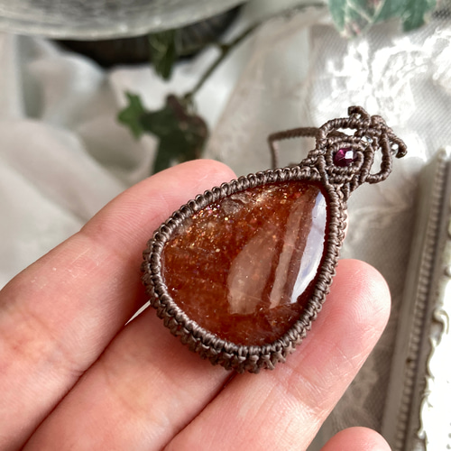 サンストーン マクラメ編みネックレス・マクラメネックレス ネックレス