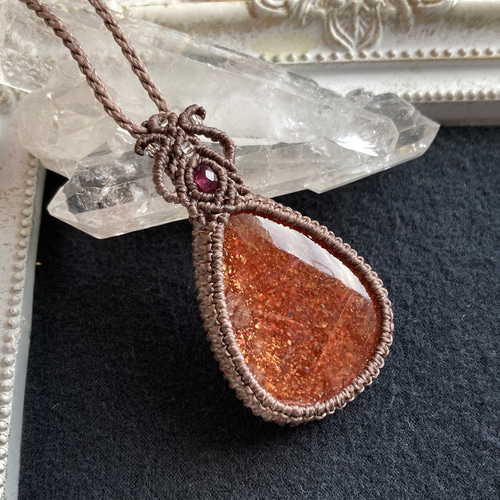 サンストーン マクラメネックレス サンストーン マクラメ編みネックレス・マクラメネックレス ネックレス