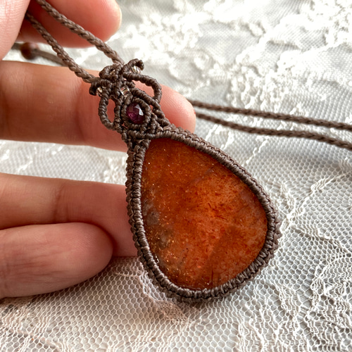 サンストーン マクラメ編みネックレス・マクラメネックレス ネックレス