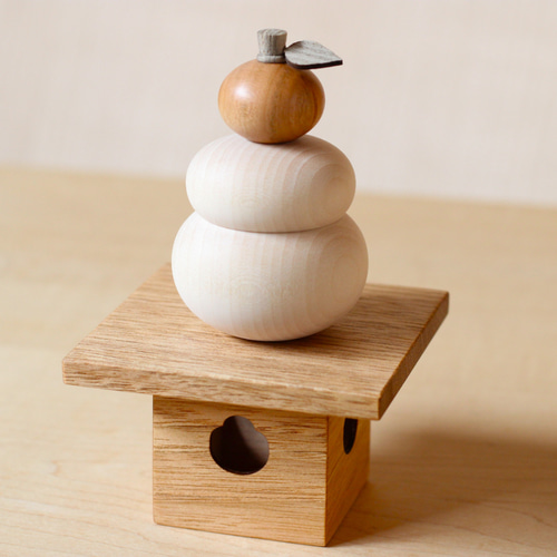 2026年1月上旬発送 木の鏡餅 箱付き 小サイズ 道産材 鏡餅 北の小さな