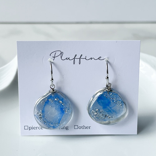 マイカ風シェルのニュアンスブルーピアス ※イヤリング変更可 ピアス