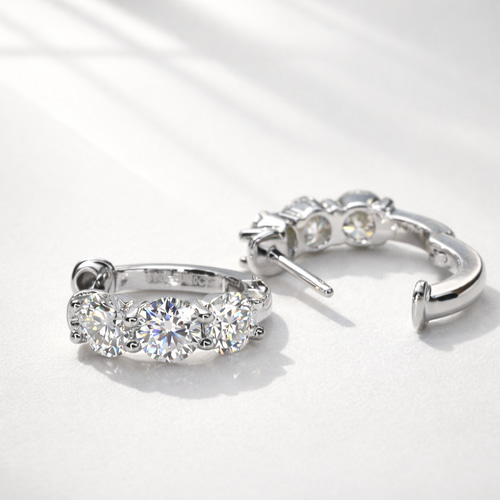 モアサナイト 3mm×6石 フープピアス｜Dカラー｜シルバー／イエロー