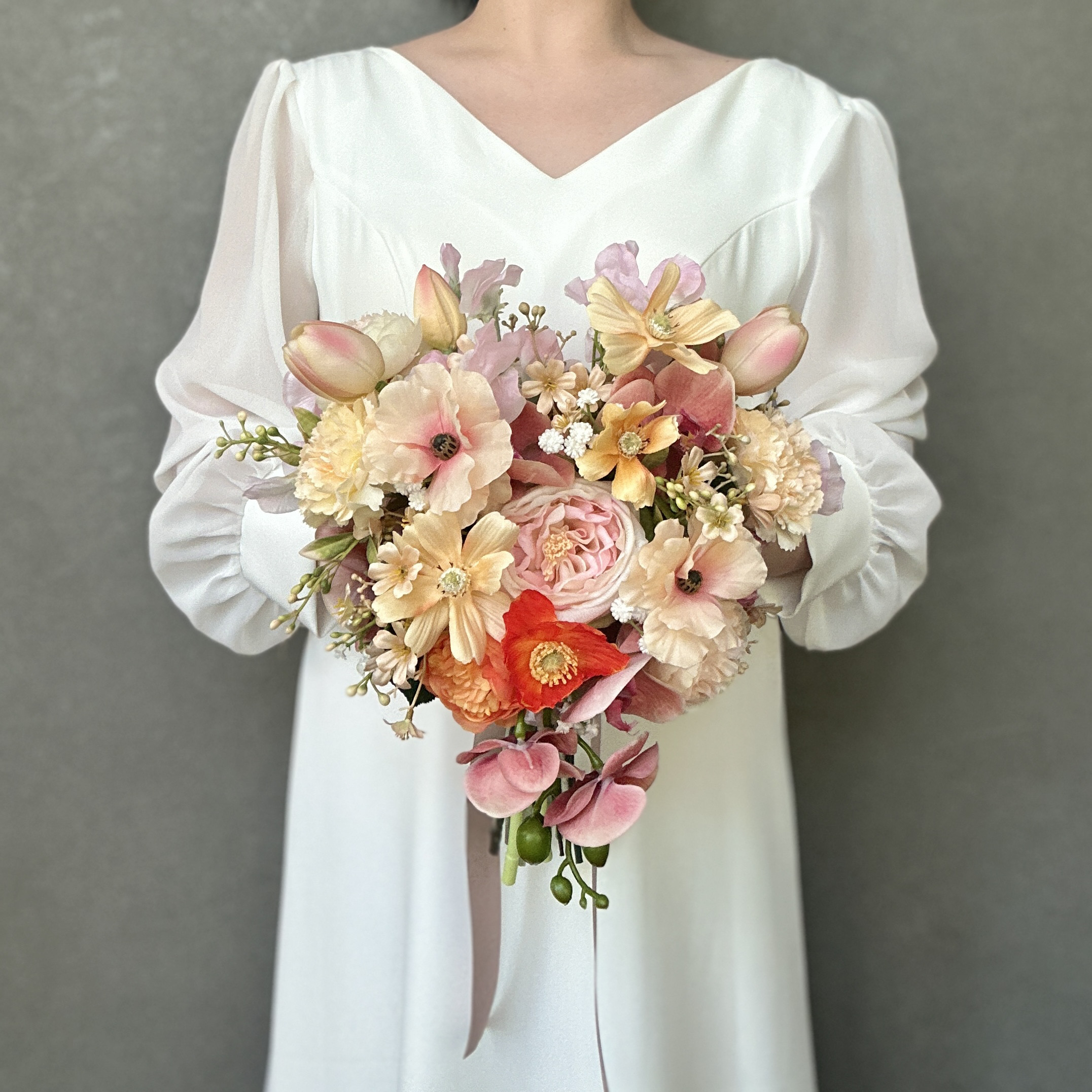 1点ものウェディングブーケ】多幸感カラー ほんのりハートシェイプ