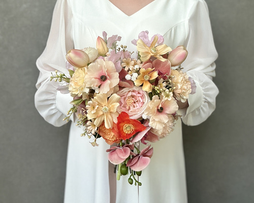 1点ものウェディングブーケ】多幸感カラー ほんのりハートシェイプ