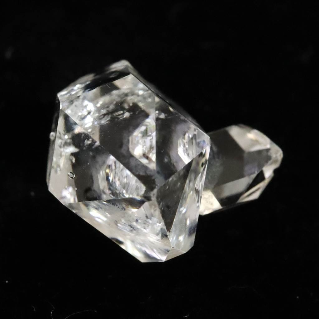 米国NY州産 ハーキマーダイヤモンド AAA+ 16mm原石 結晶 2.08g #31024 