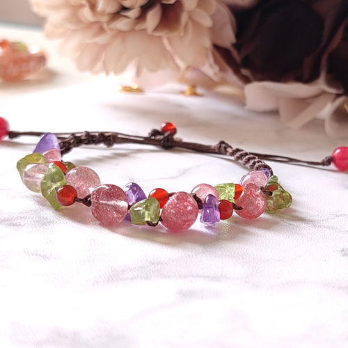 ✨ピンクの果実✨ストロベリークォーツとペリドット・アメジストの