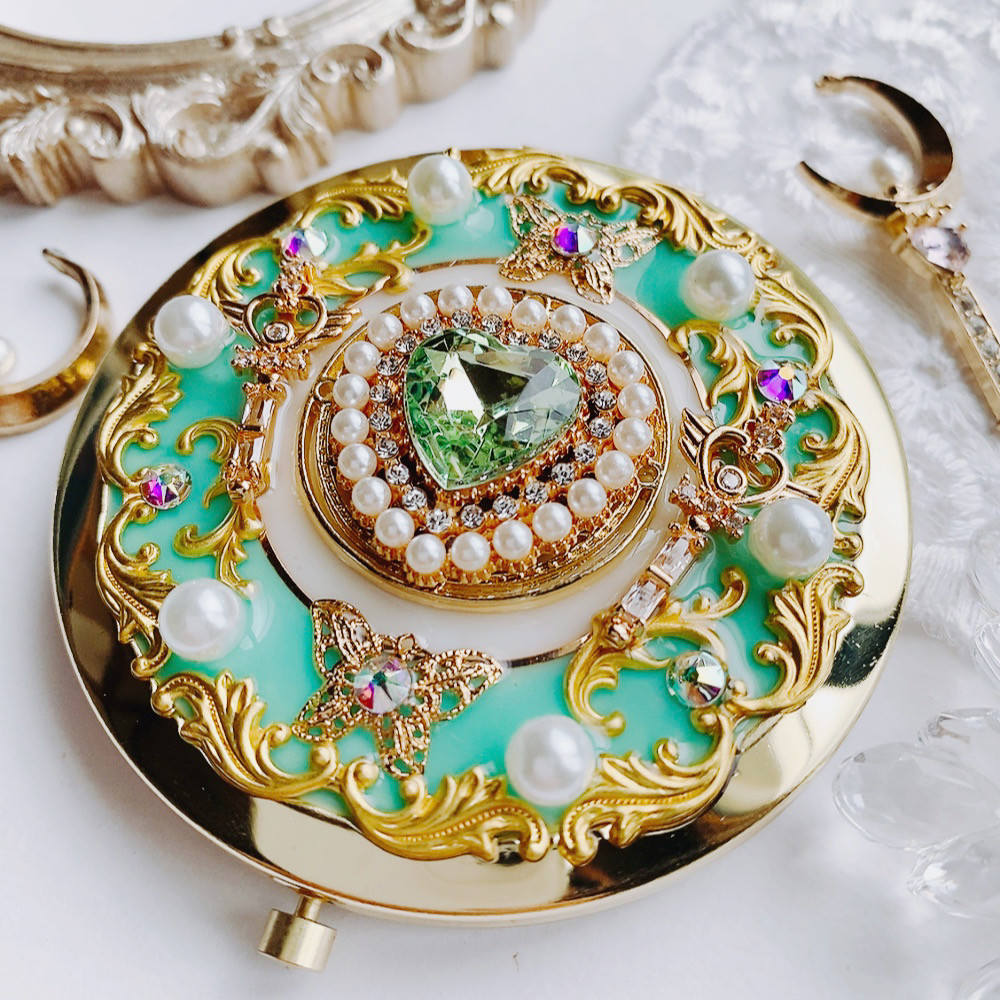 mint green キラキラ魔法のプリンセスコンパクト　両面ミラー