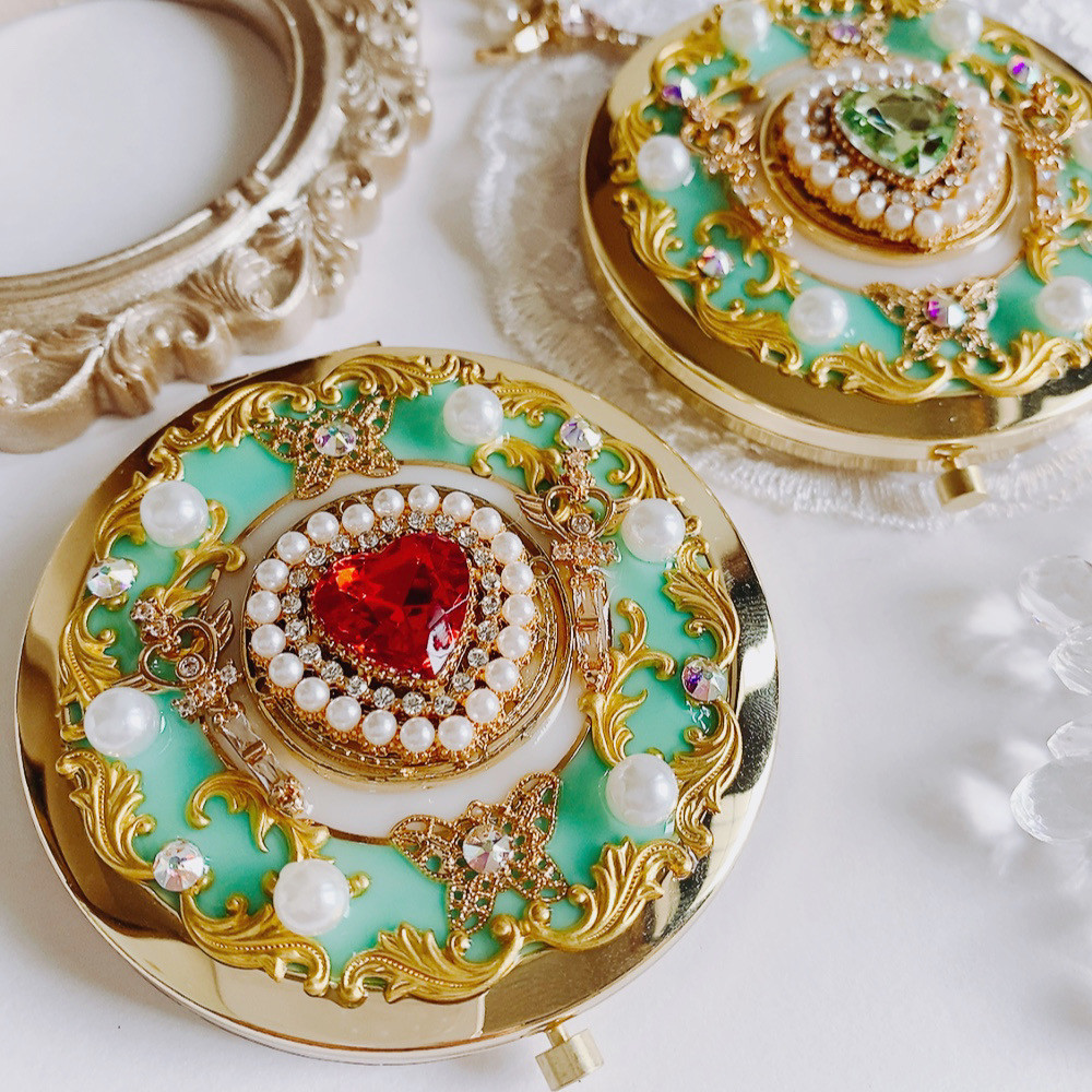 mint green キラキラ魔法のプリンセスコンパクト　両面ミラー