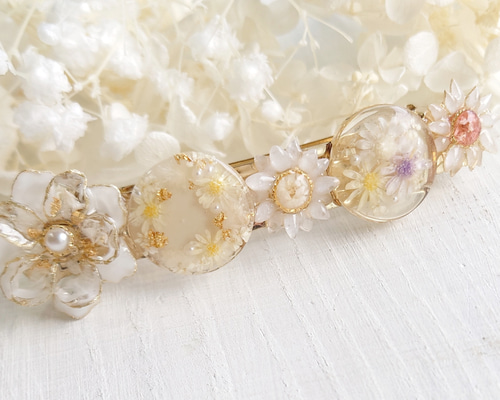 花の雫 バレッタ】レジンアクセサリー お花のバレッタ ホワイト