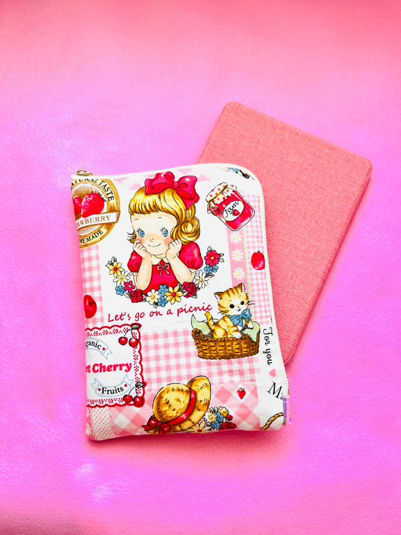 Kindle paper White L字ポーチ 昭和レトロな可愛い女の子のマルチ