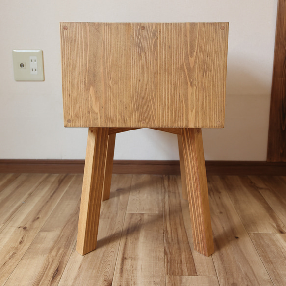 ◎ナイトテーブル◎サイドチェスト◎引き出し収納◎ 