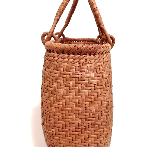 山葡萄バッグ高級楕円極細網代 かごバッグ 山葡萄バッグ魅力 通販  