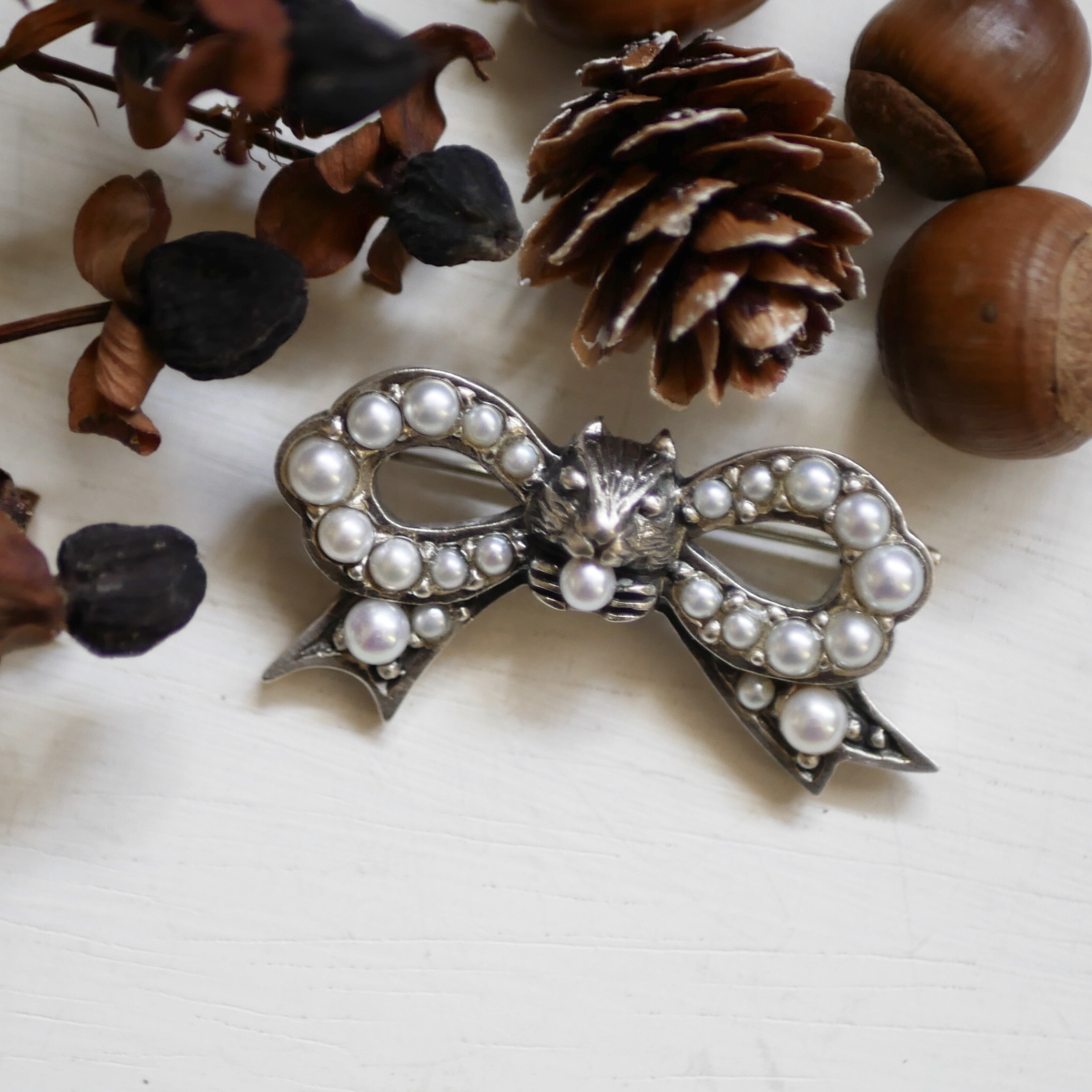 ブローチ【りすリボン/silver925】