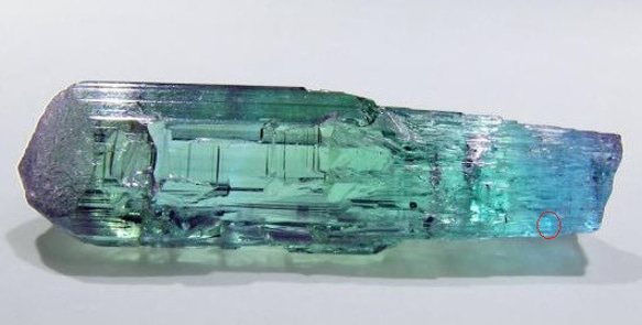 N.9590 パライバトルマリン ルース 上質なブラジル産 リングやイヤリングに 