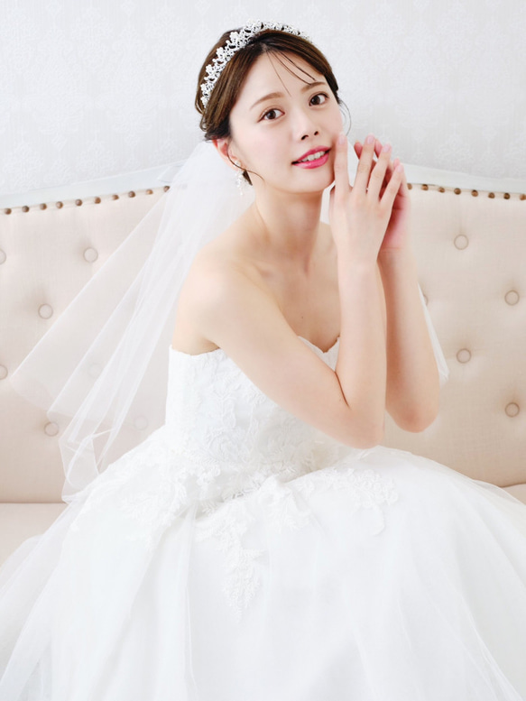 T52 結婚式　ジルコニア　挙式　ウェディング　ビジュー　プリンセス　王冠　ダイヤモンド風　大きめティアラ 4枚目の画像