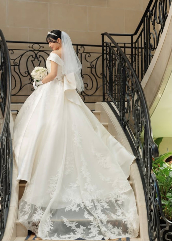 T52 結婚式　ジルコニア　挙式　ウェディング　ビジュー　プリンセス　王冠　ダイヤモンド風　大きめティアラ 8枚目の画像