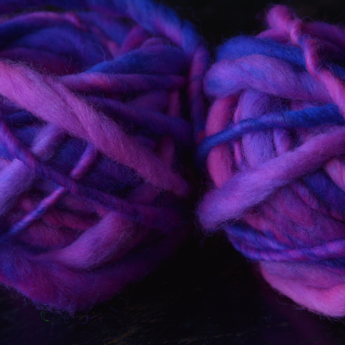 手染め糸 ウールスラブ purple nijiyarn 毛糸 nijiyarn 通販｜Creema 