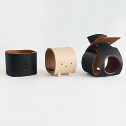 防御特化型。草木染め革のミニオブジェ【sisyu / ししゅ】 #革ガチャ #ランダムで１体 16枚目の画像