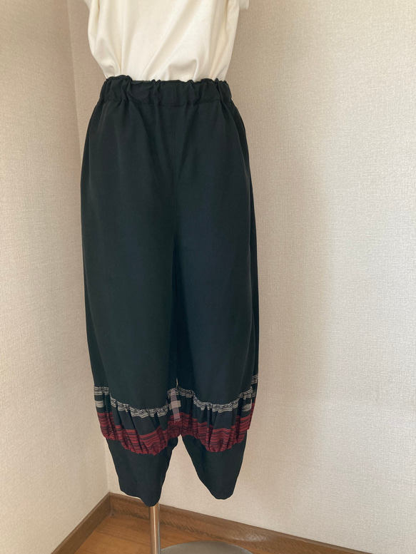 着物リメイク パンツ 楽しいパンツ 黒 絹 ハンドメイド ロング