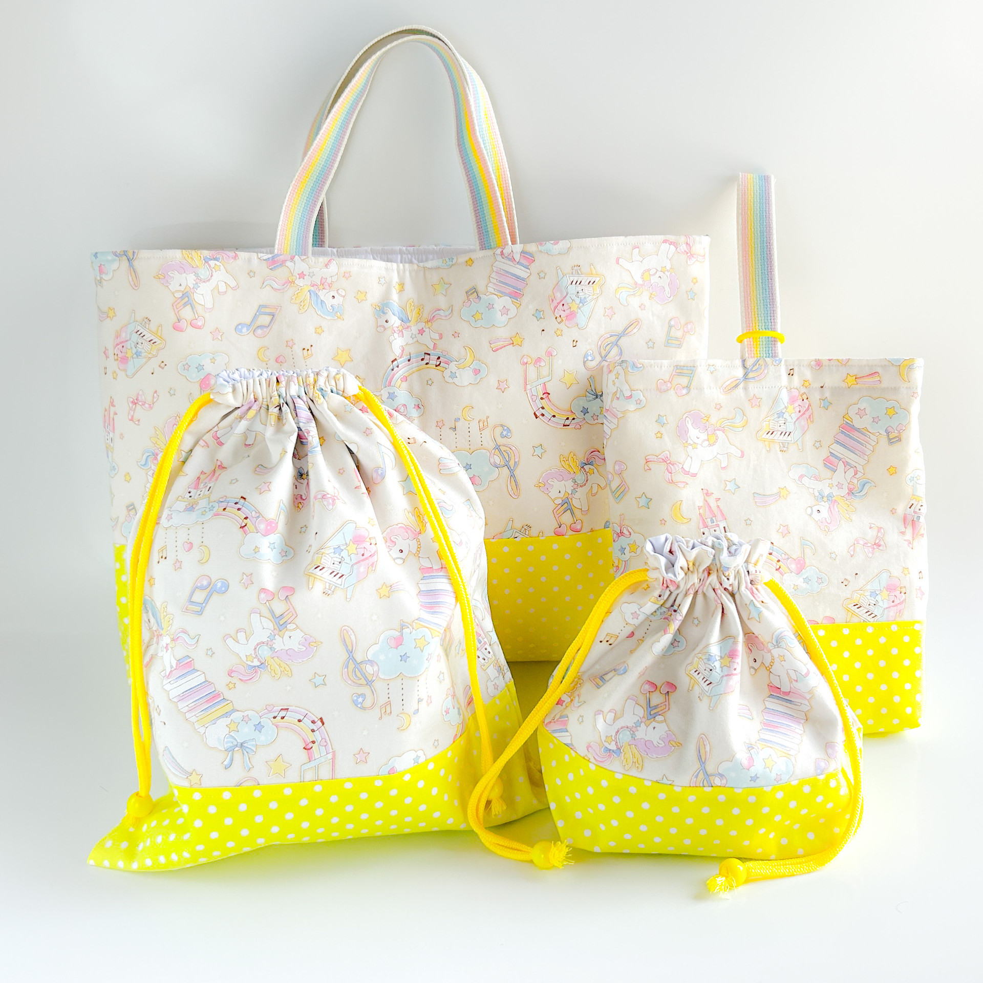 入園入学4点セット【ユニコーン柄】　イエロー色　(通園バック、靴入れ、体操着袋、お弁当袋)オーダー・名入れ可