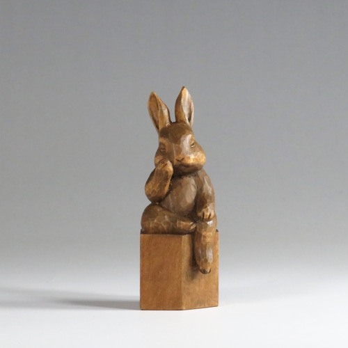 木彫り 弥勒うさぎ 蜜蝋仕上げ 猫仏2408 その他置物 仏屋さかい 通販