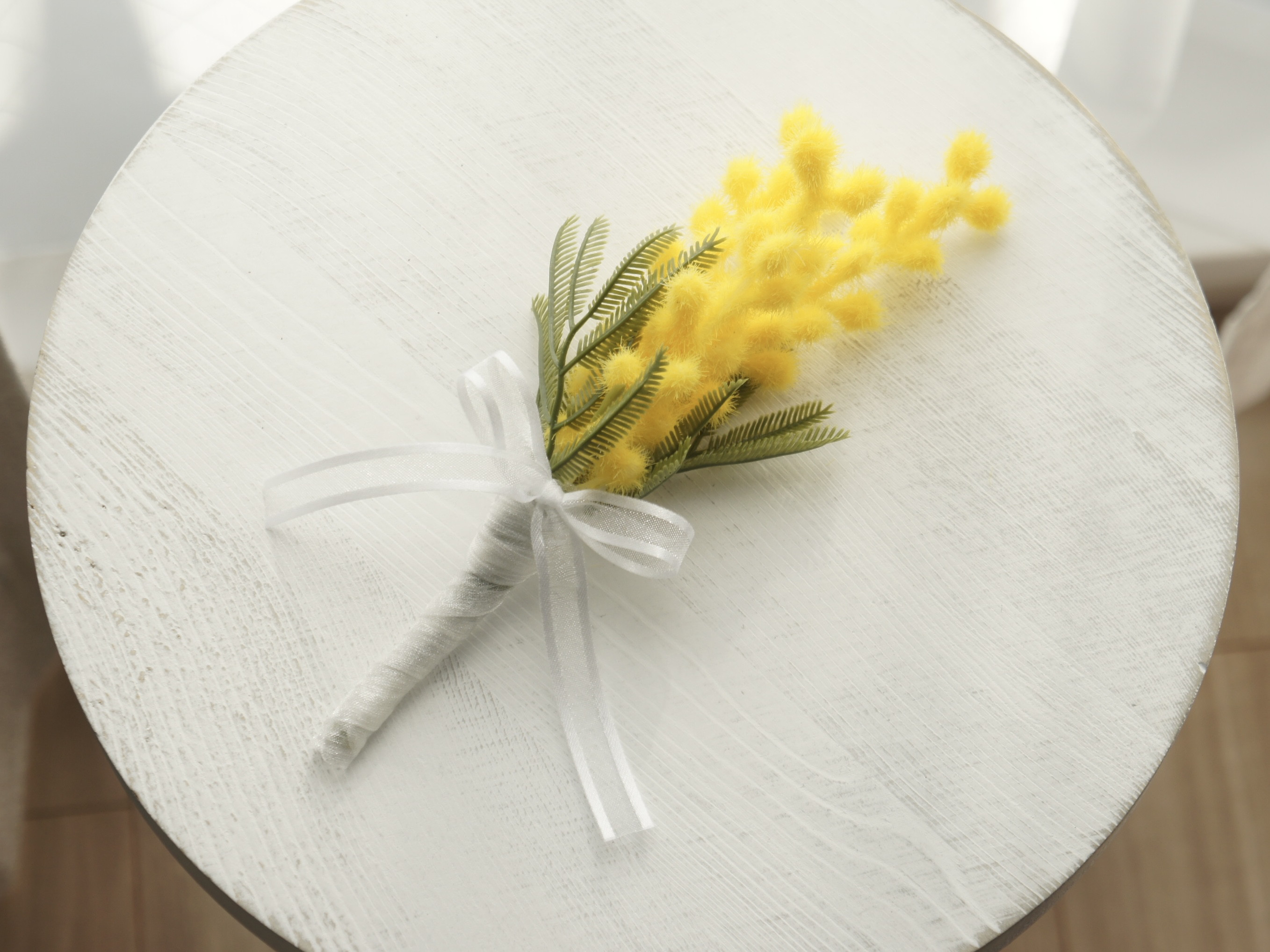 ふわふわミモザのイエローブーケ