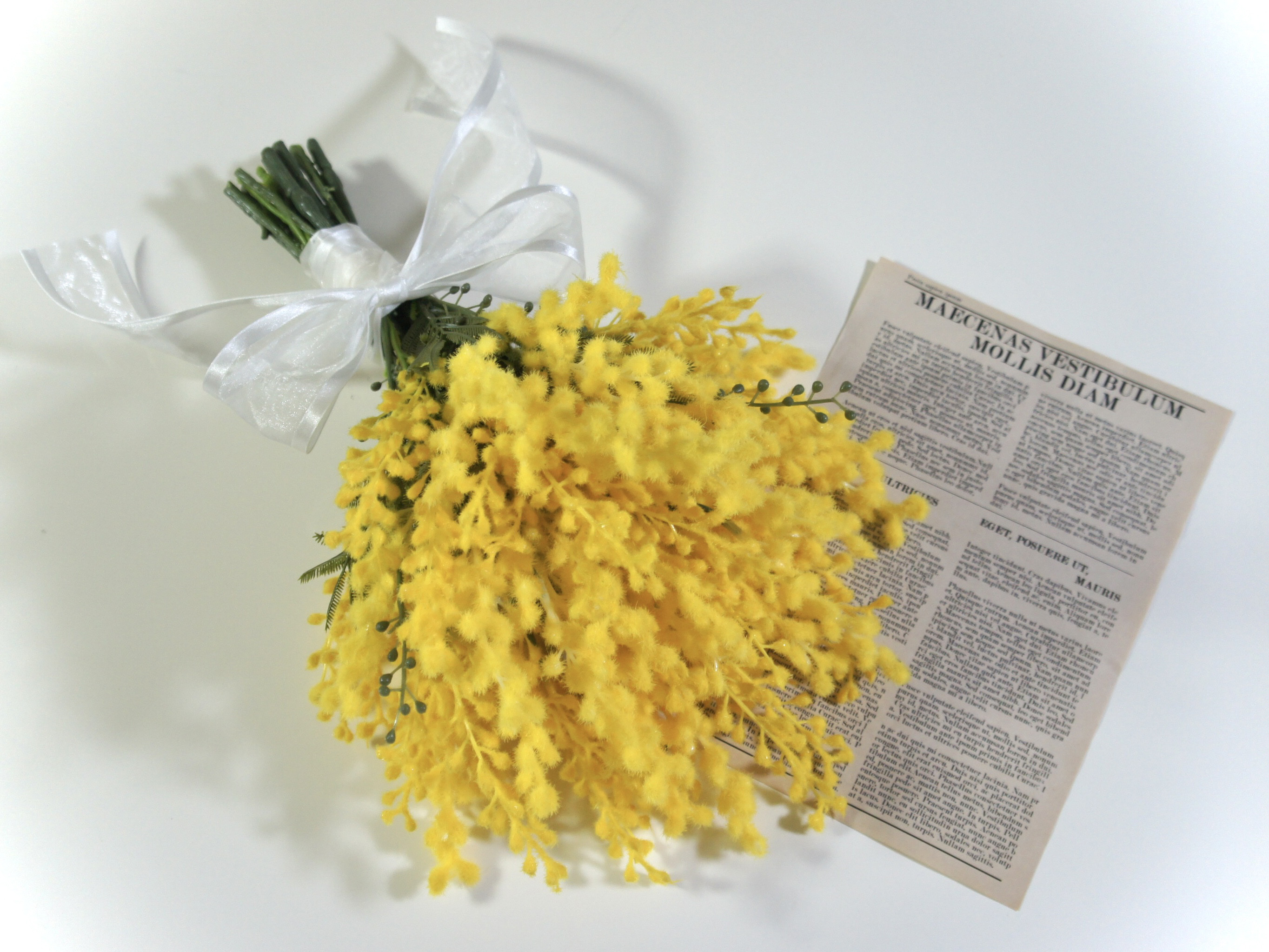 ふわふわミモザのイエローブーケ