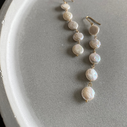 一点もの✨】贅沢コインパールのロングピアス/イヤリング ピアス  