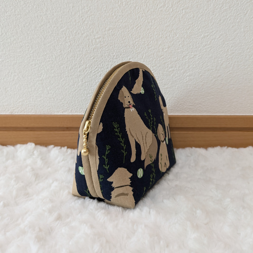 1908．ゴールデンレトリバー柄ポーチ 再販 犬 ゴールデン