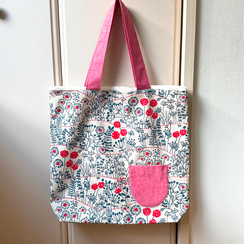 ✨トリーバーチ✨エラ キャンバス　フローラル　トートバッグ ボタニカル 花柄 Tory Burch - トリーバーチ エラトート 花柄 フローラル