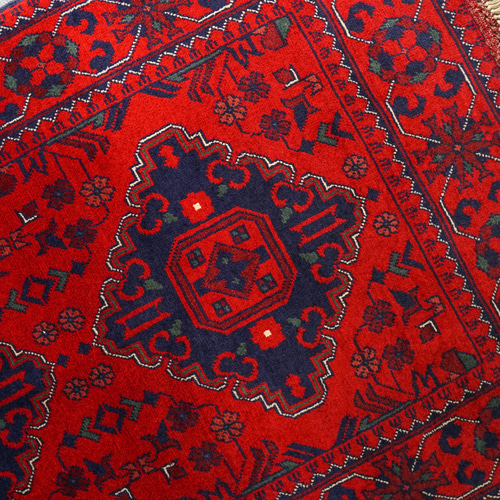 121×83cm【アフガニスタン手織り絨毯 カールモハメディ 121×83cm【アフガニスタン手織り絨毯 カールモハメディ